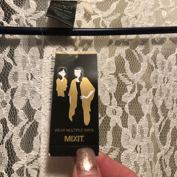 Throw - Picture 2 of 4